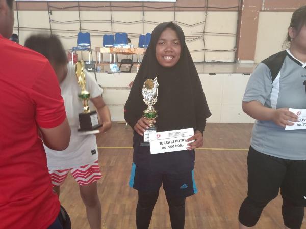 Juara 2 Bola Tangan Putri Juara 2 Bola Tangan Putri