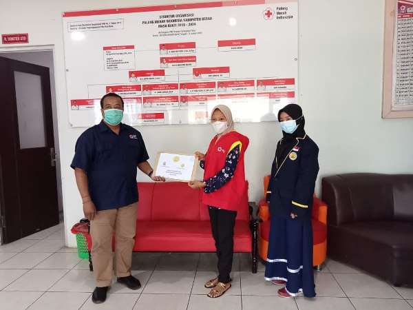 Penyerahan Bantuan Untuk Korban Bencana Alam Sulawesi Barat dan Kalimantan Selatan Penyerahan Bantuan Untuk Korban Bencana Alam Sulawesi Barat dan Kalimantan Selatan
